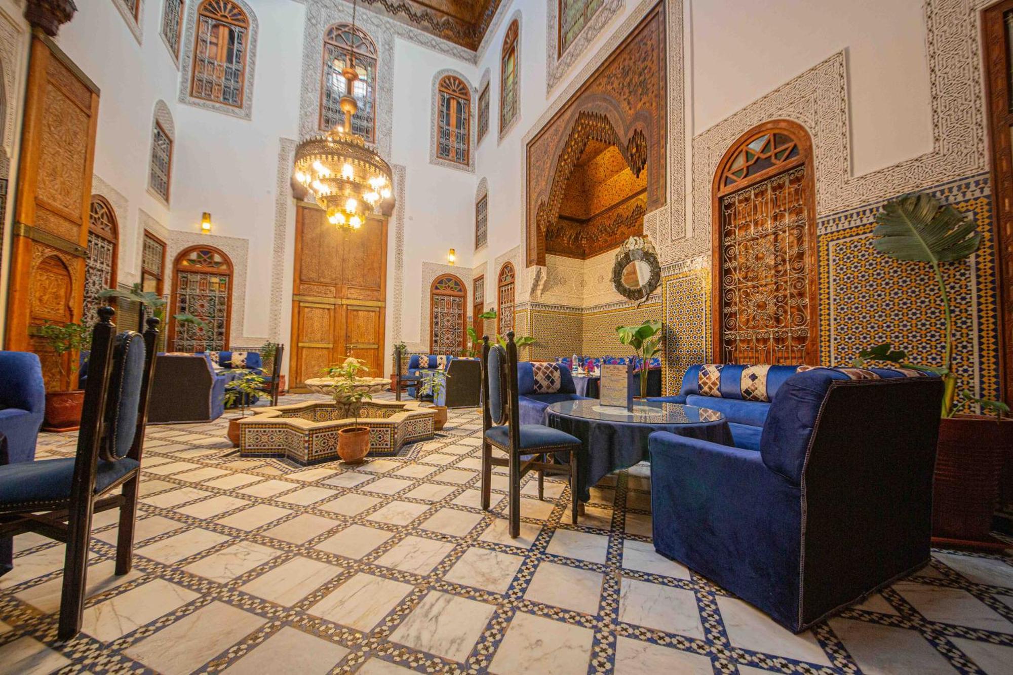 Iline Riad 2*