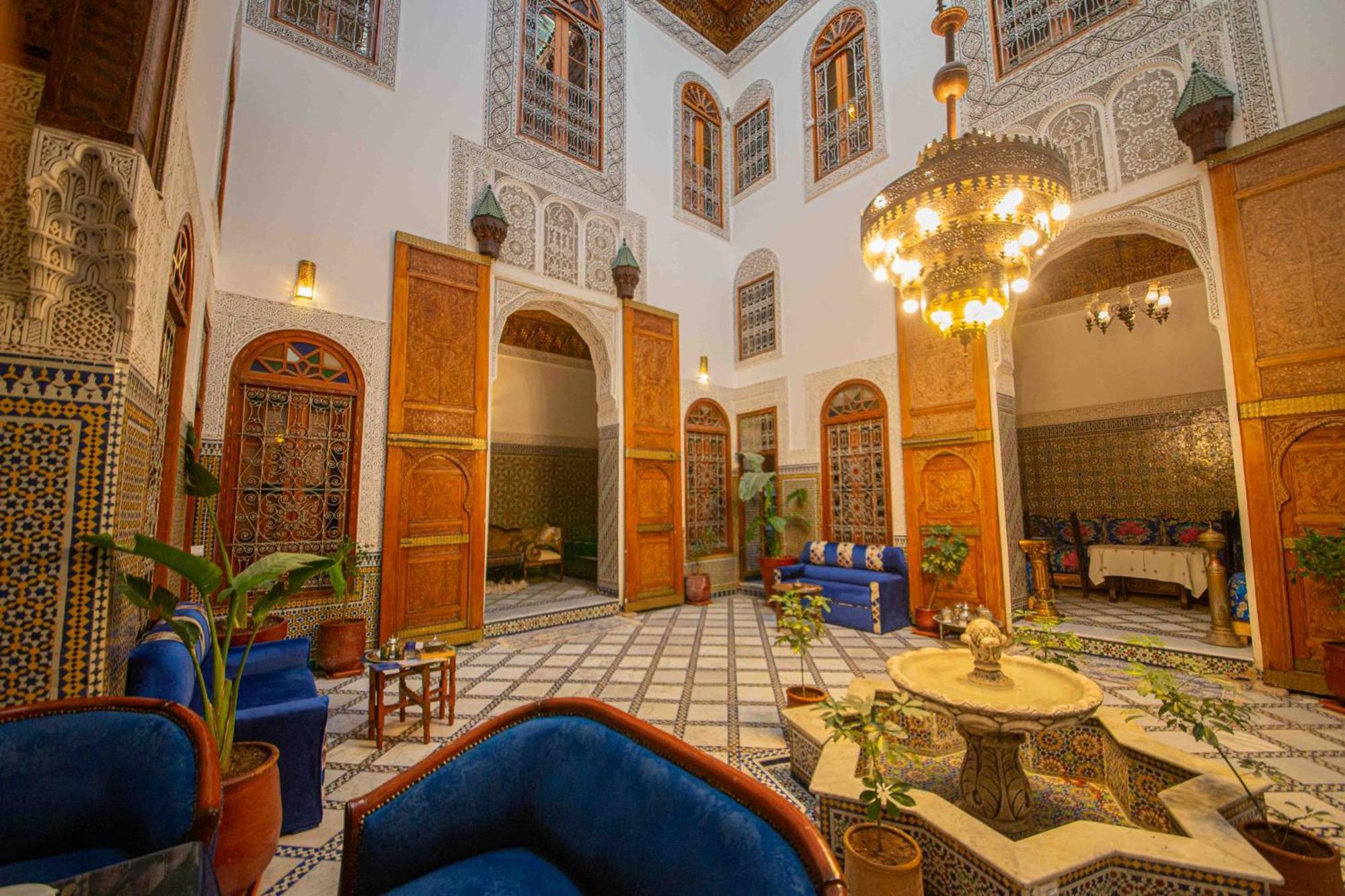 Riad Iline 2*